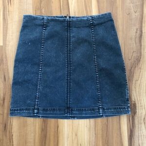 Free People Denim Skirt. Size 10.